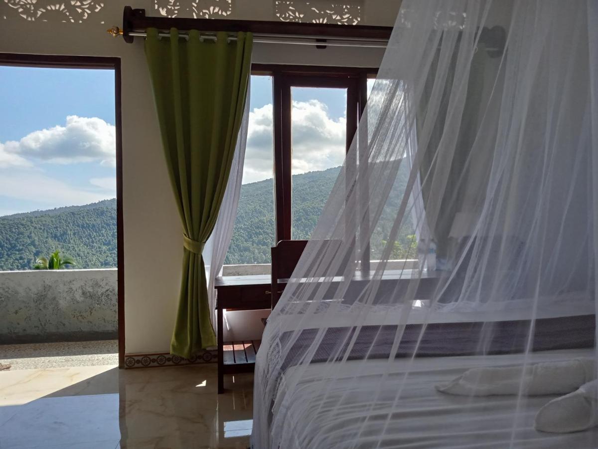 Aris Homestay And Warung Made Munduk Εξωτερικό φωτογραφία