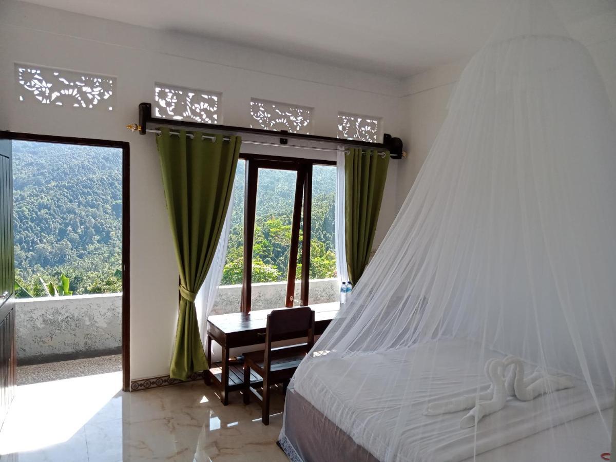 Aris Homestay And Warung Made Munduk Εξωτερικό φωτογραφία