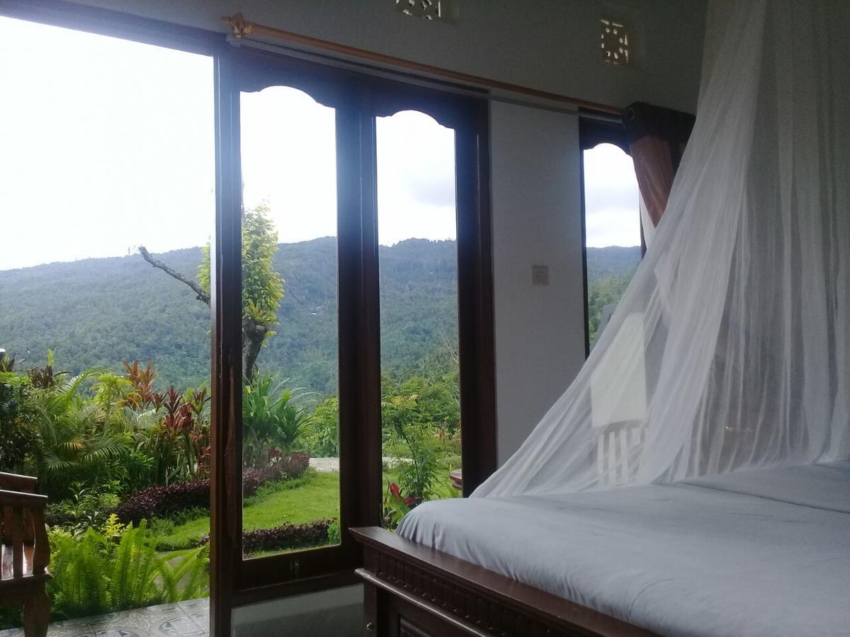 Aris Homestay And Warung Made Munduk Εξωτερικό φωτογραφία