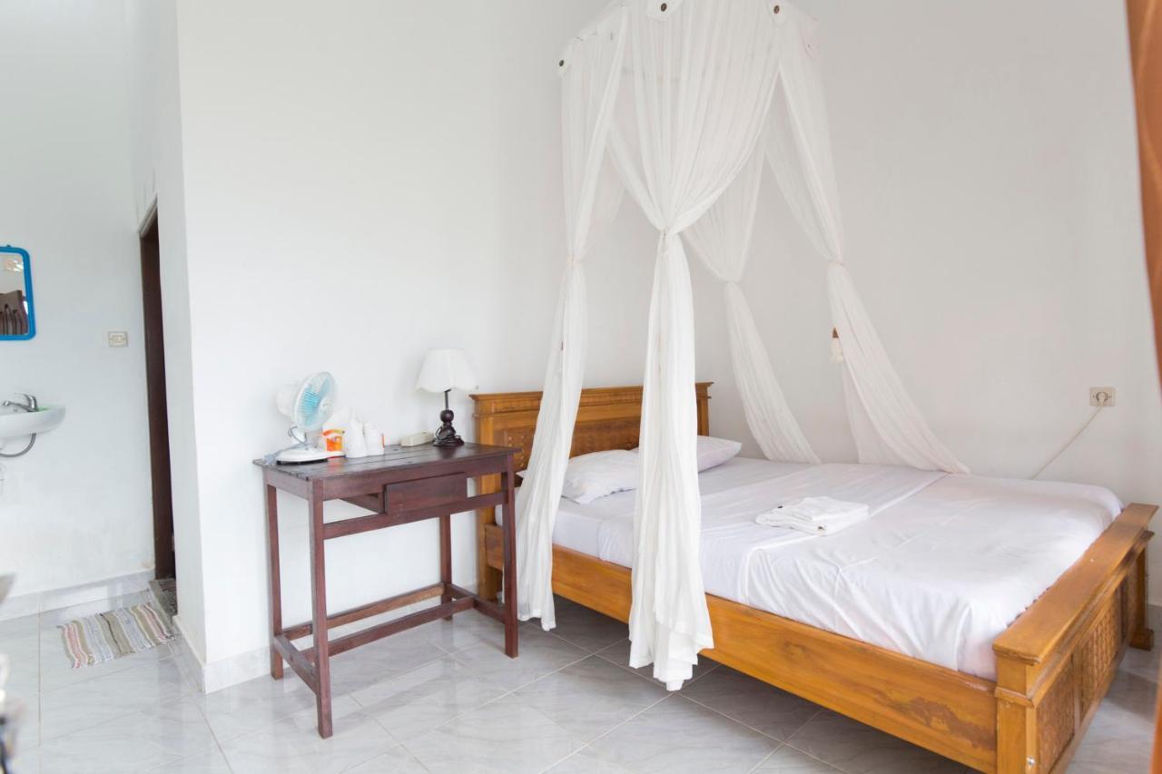 Aris Homestay And Warung Made Munduk Εξωτερικό φωτογραφία